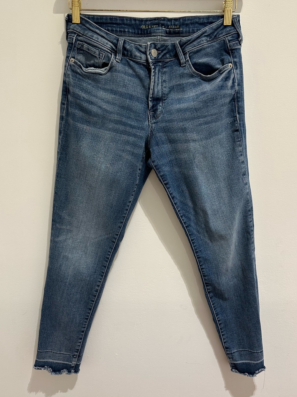 Old Navy Women's Cropped Tapered Blue Jeans